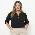 Camisa Plus Size SoftElegance - O caimento perfeito que valoriza seu corpo com leveza e elegância